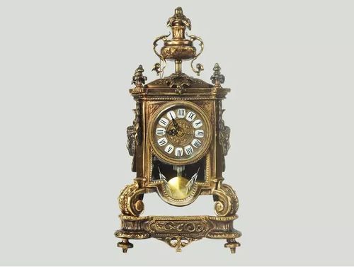 我们不定期因缘际会有一些百年间的西洋古董钟表收藏品到店销售,希望